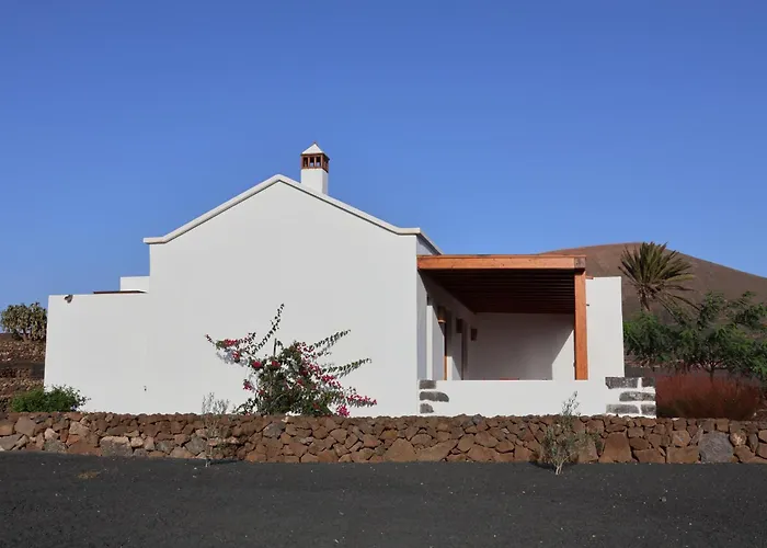 Embeleso - Villa Yaiza (Lanzarote)